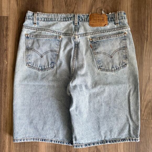 Vintage Levis Shorts Mens Size 36 Relaxed Fit 550 Orange Tab Denim Light Wash - Picture 1 of 6